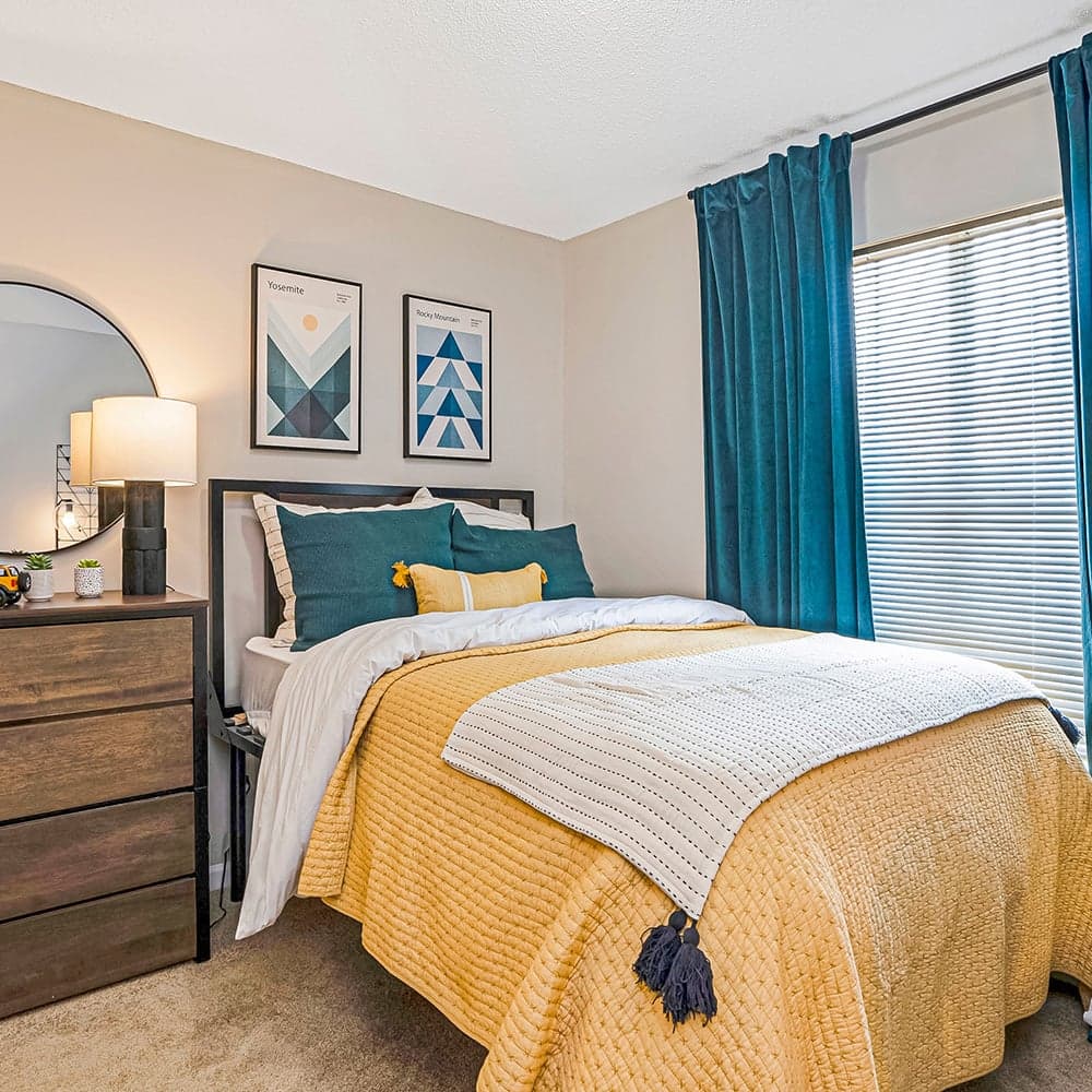 Model-Bedroom-02-Enclave-425-Athens-GA-10